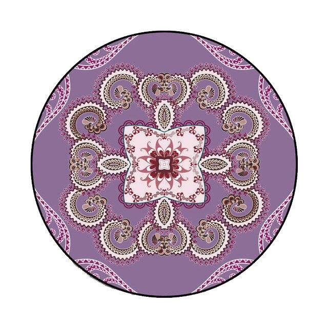 Stort rundt lilla gulvtæppe