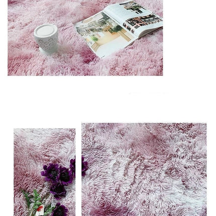 Rundt lyserødt shaggy gulvtæppe