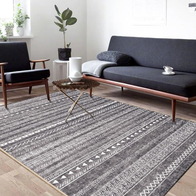 Mørkt gulvtæppe i berber stil