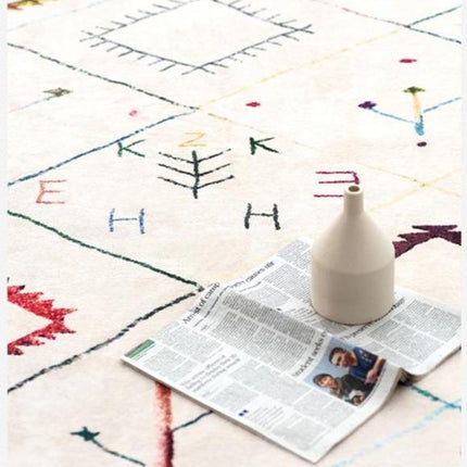 Hvidt berbertæppe med zen-mønster