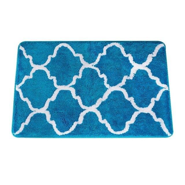 Moderne badeværelsemåtte i berber design