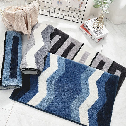 Sort og hvid bademåtte chevronmønster