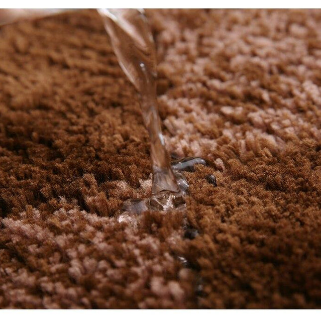 Ekstra absorberende mørkebrun bademåtte